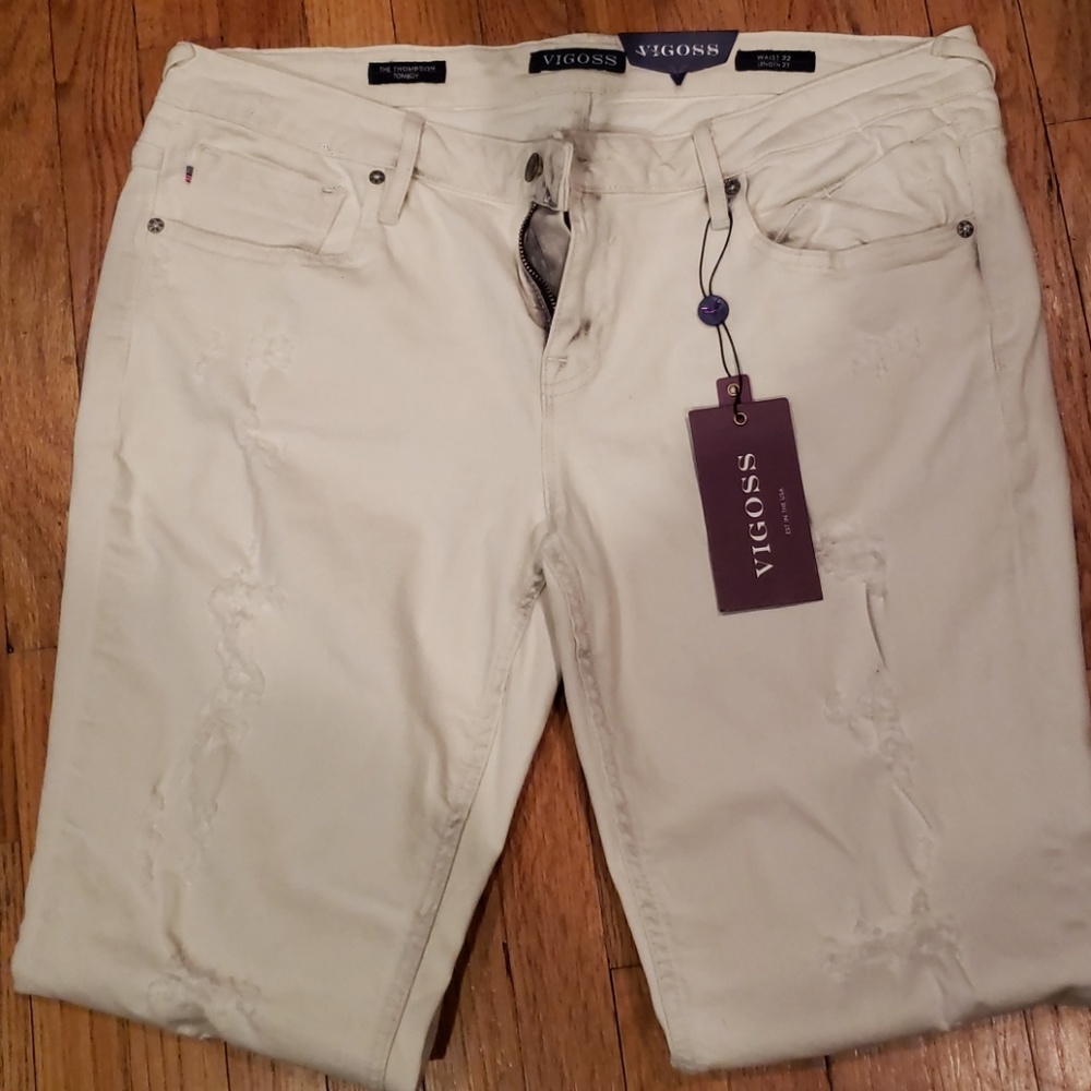 White Vigoss jeans